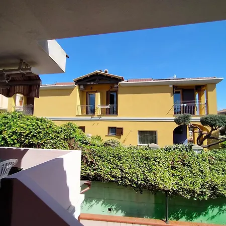 Casa Fabieddu 公寓 *